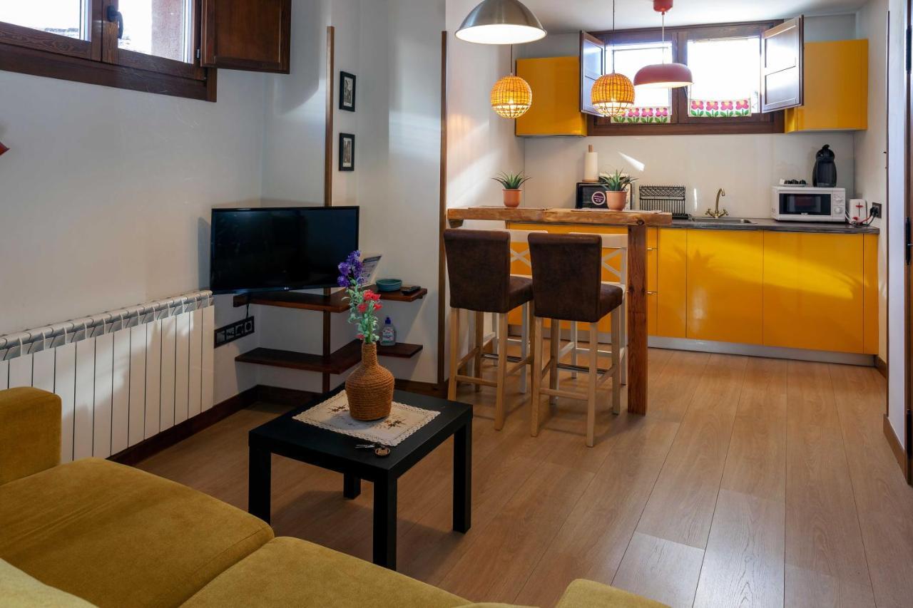 Apartamentos Top Medieval Siguenza Eksteriør bilde