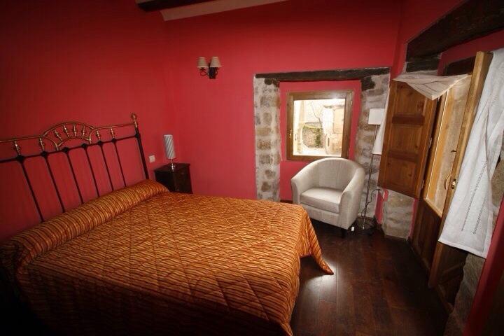 Apartamentos Top Medieval Siguenza Eksteriør bilde
