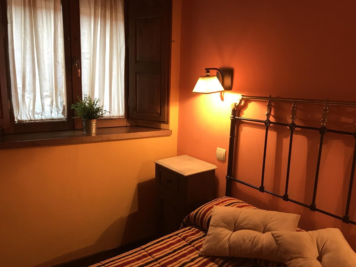 Apartamentos Top Medieval Siguenza Eksteriør bilde